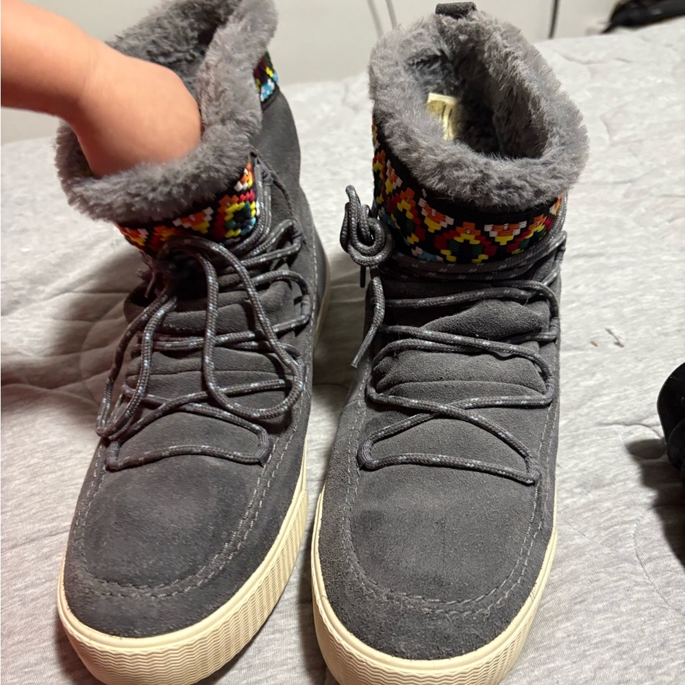 Toms Gray Winter Boots with Colorful Trim